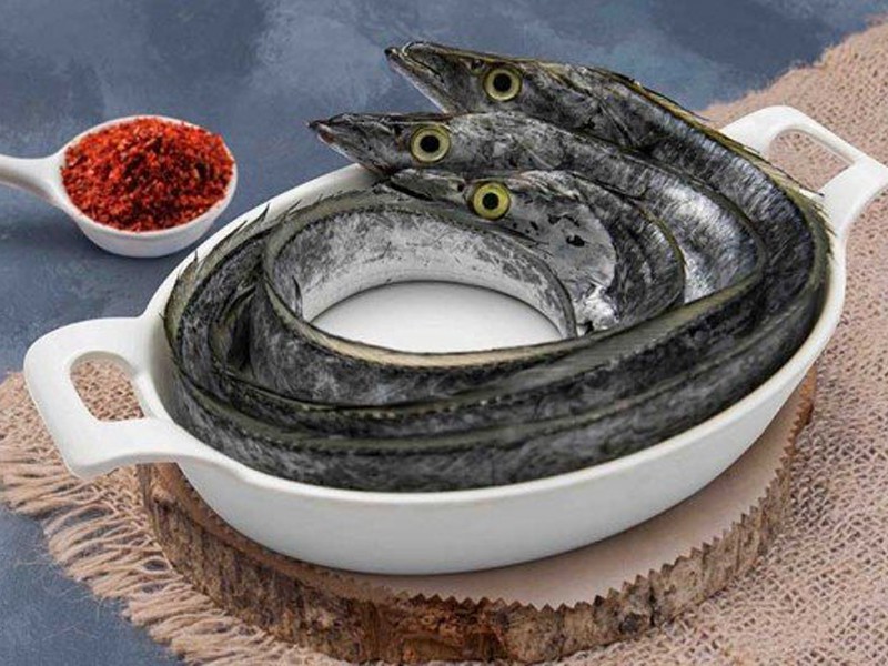 Churi Fish/Ribbon whole  One of the most famous fishes in the world market having high